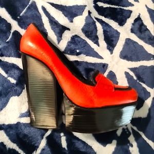 Alice + Olivia By Stacey Bendet Red LEATHER loafers platform heels Sz 40 / 9 S